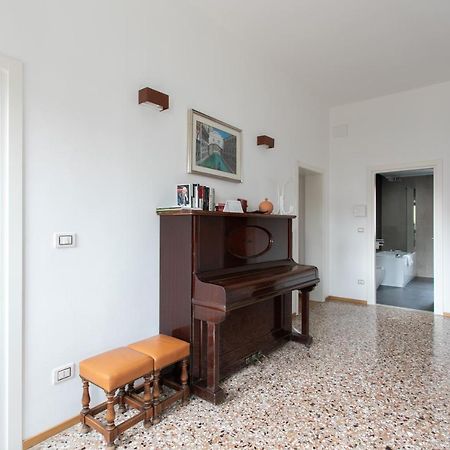 Residenza Pomponi Deluxe Apartment Venice Luaran gambar