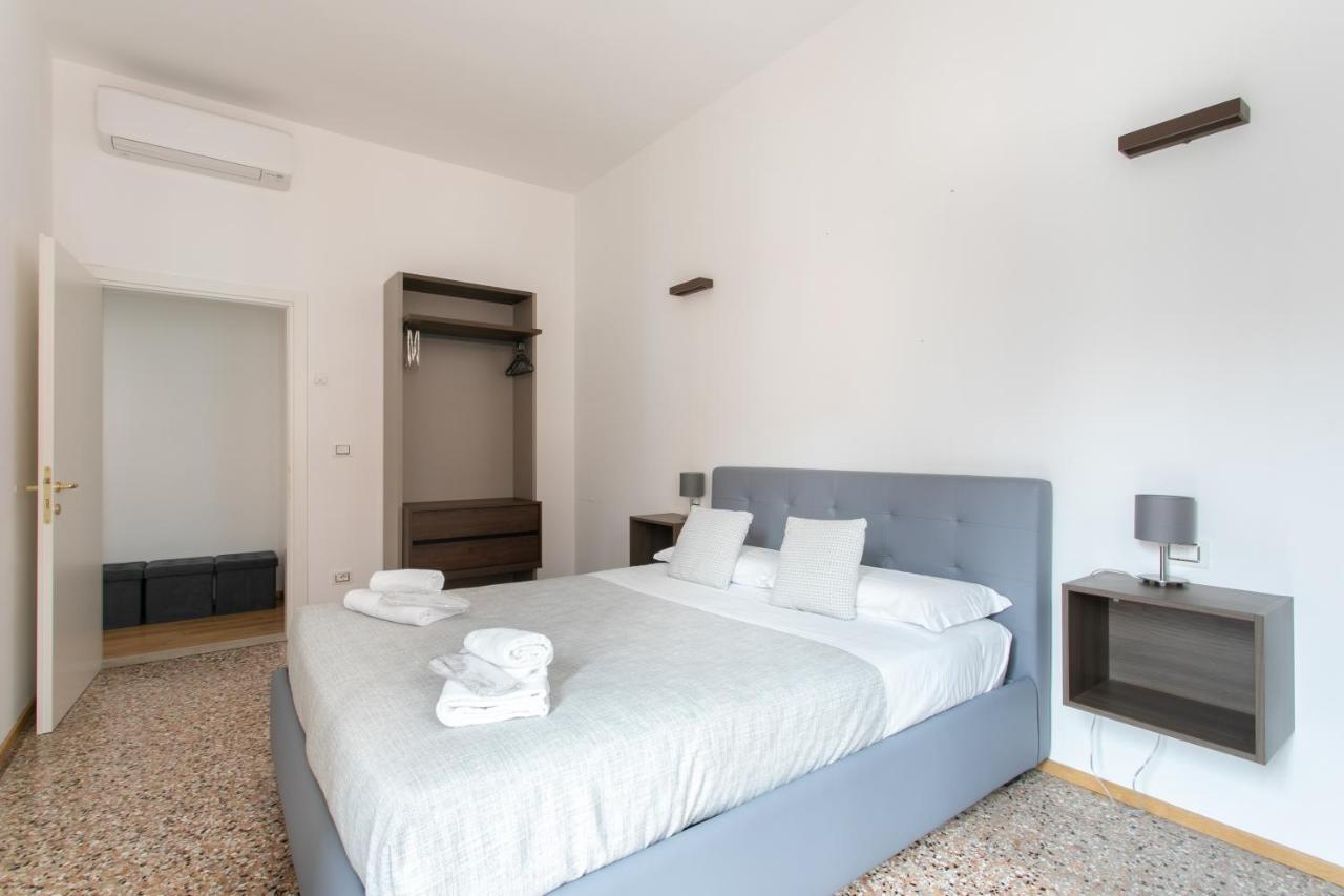 Residenza Pomponi Deluxe Apartment Venice Luaran gambar
