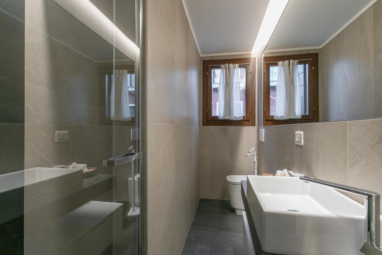 Residenza Pomponi Deluxe Apartment Venice Luaran gambar