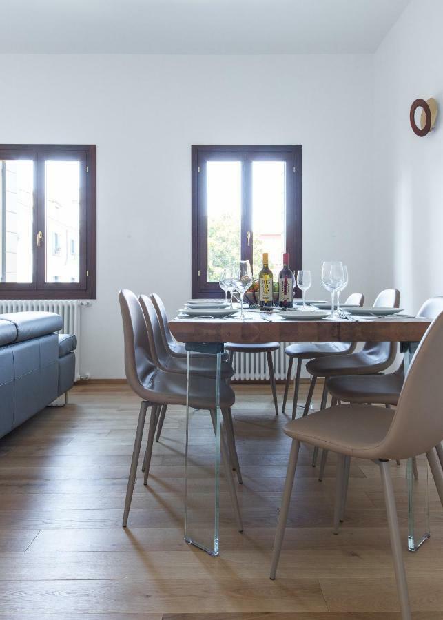 Residenza Pomponi Deluxe Apartment Venice Luaran gambar