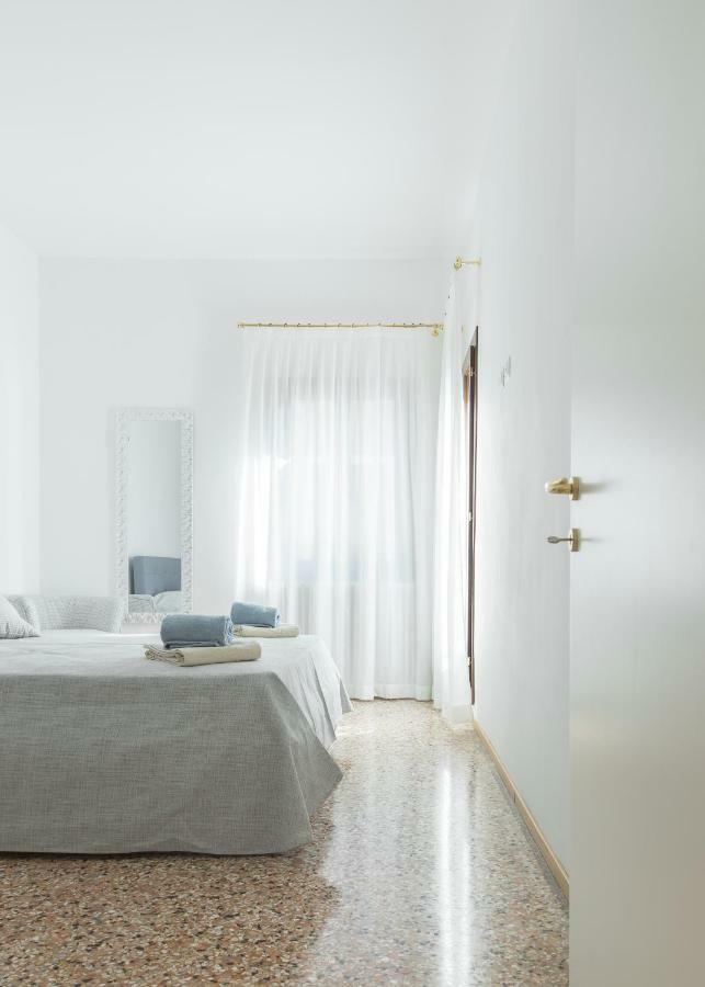 Residenza Pomponi Deluxe Apartment Venice Luaran gambar