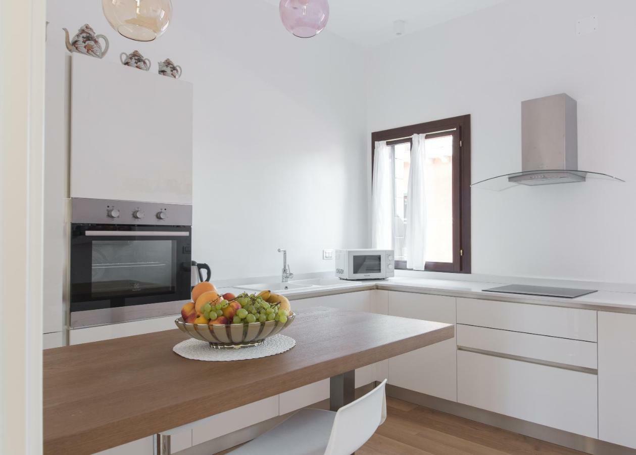 Residenza Pomponi Deluxe Apartment Venice Luaran gambar