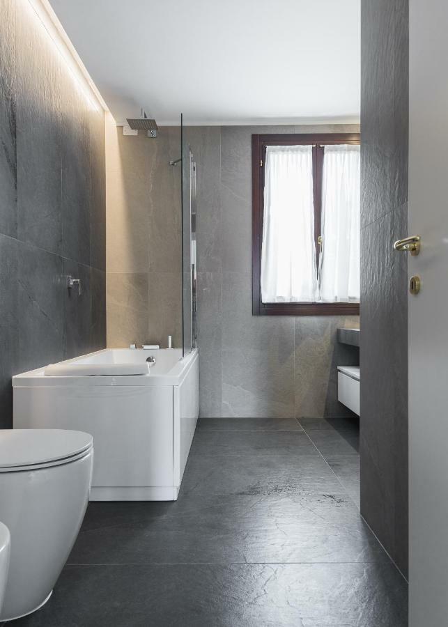 Residenza Pomponi Deluxe Apartment Venice Luaran gambar