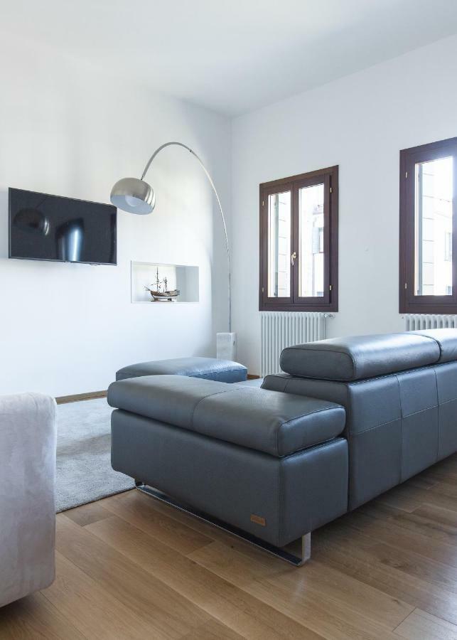 Residenza Pomponi Deluxe Apartment Venice Luaran gambar